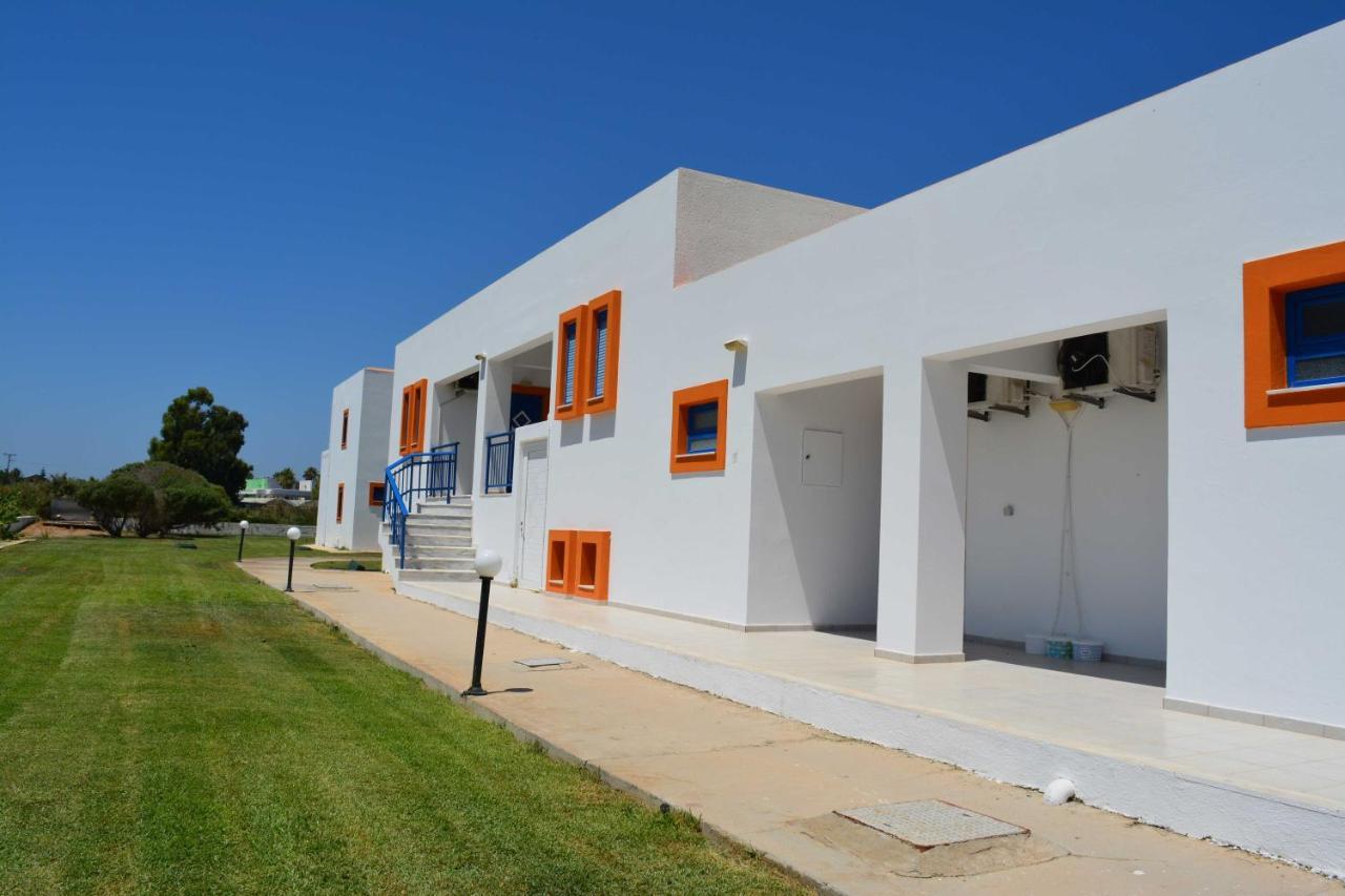 Bouradanis Village Hotel Marmari  Exteriör bild