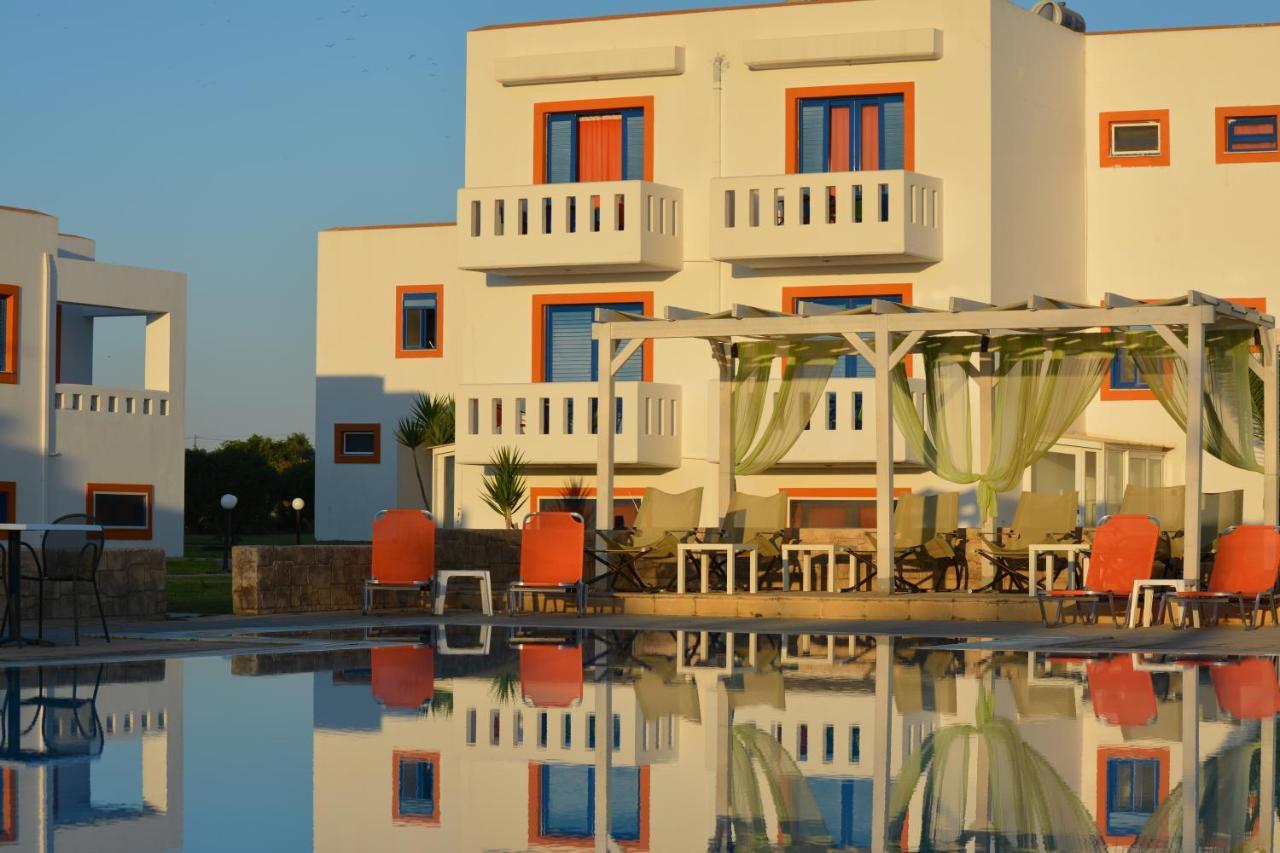 Bouradanis Village Hotel Marmari  Exteriör bild